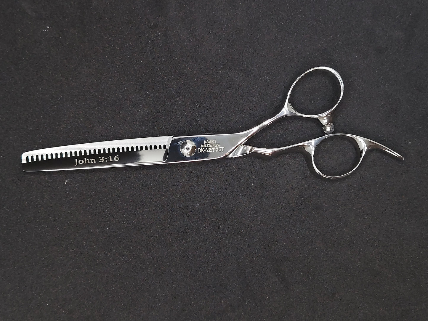 John 3:16 Gospel Thinning Cutting Shear